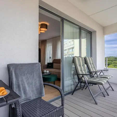 Mit Balkon An Der Ostsee Swinemünde